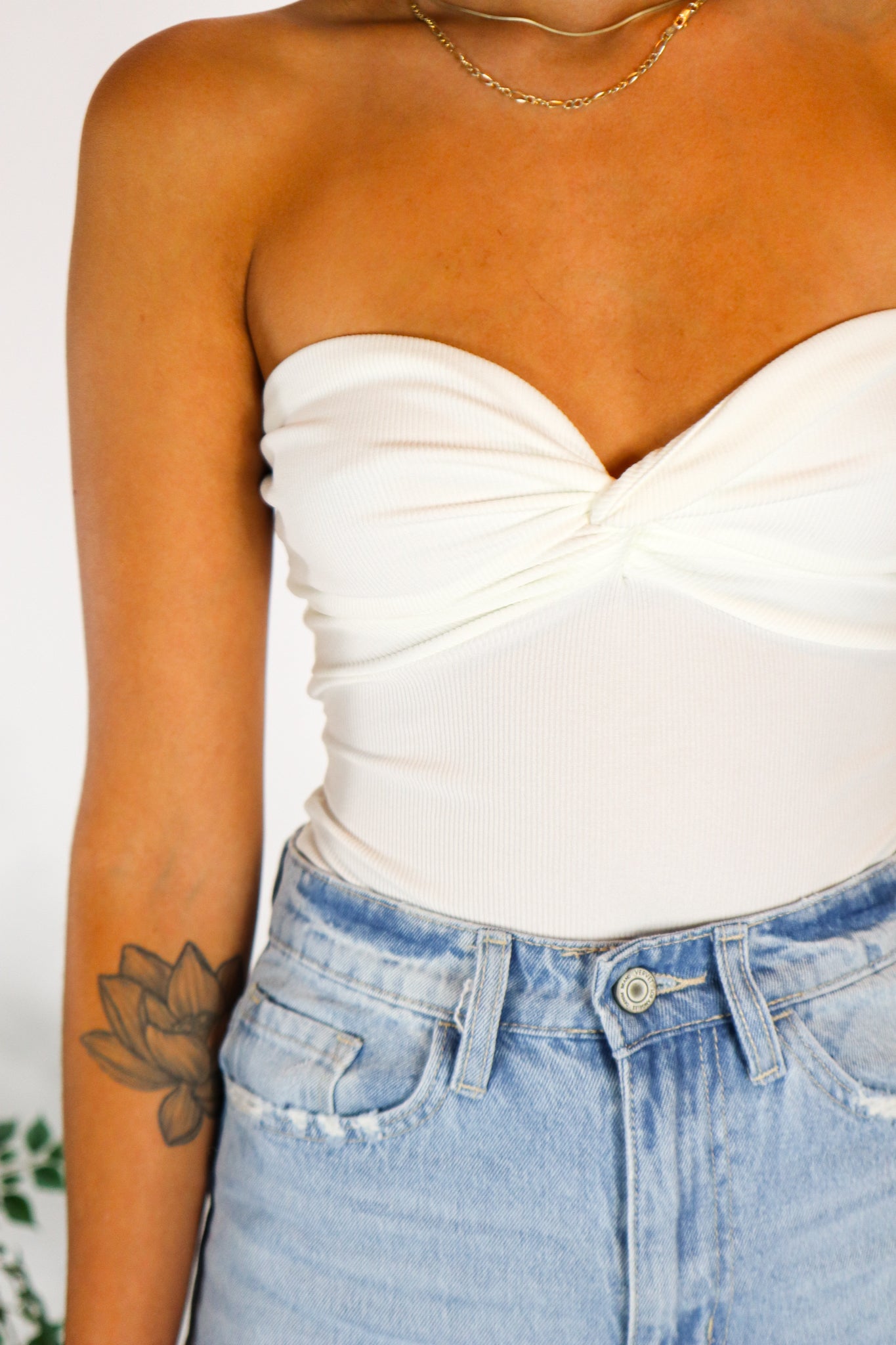 She's a Sweetheart Bodysuit (White) - Chicken Babe Boutique